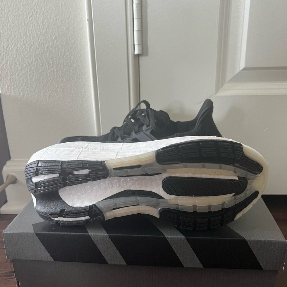 Adidas Ultraboost Light W - Picture 7 of 7